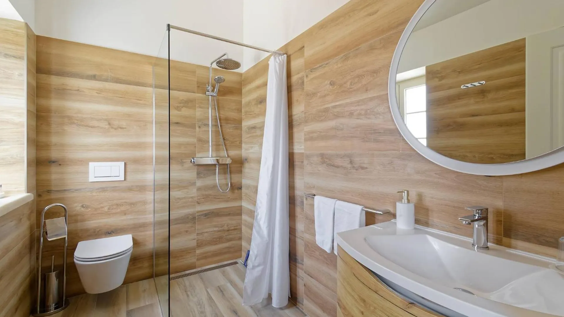 Villa Vego By Rent Istria Muntrilj